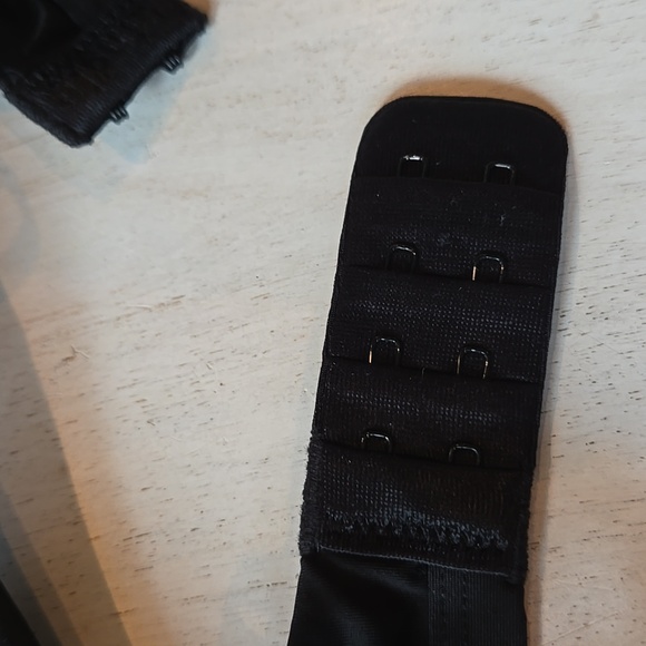 NWOT Kindly push-up bra - Picture 5 of 6